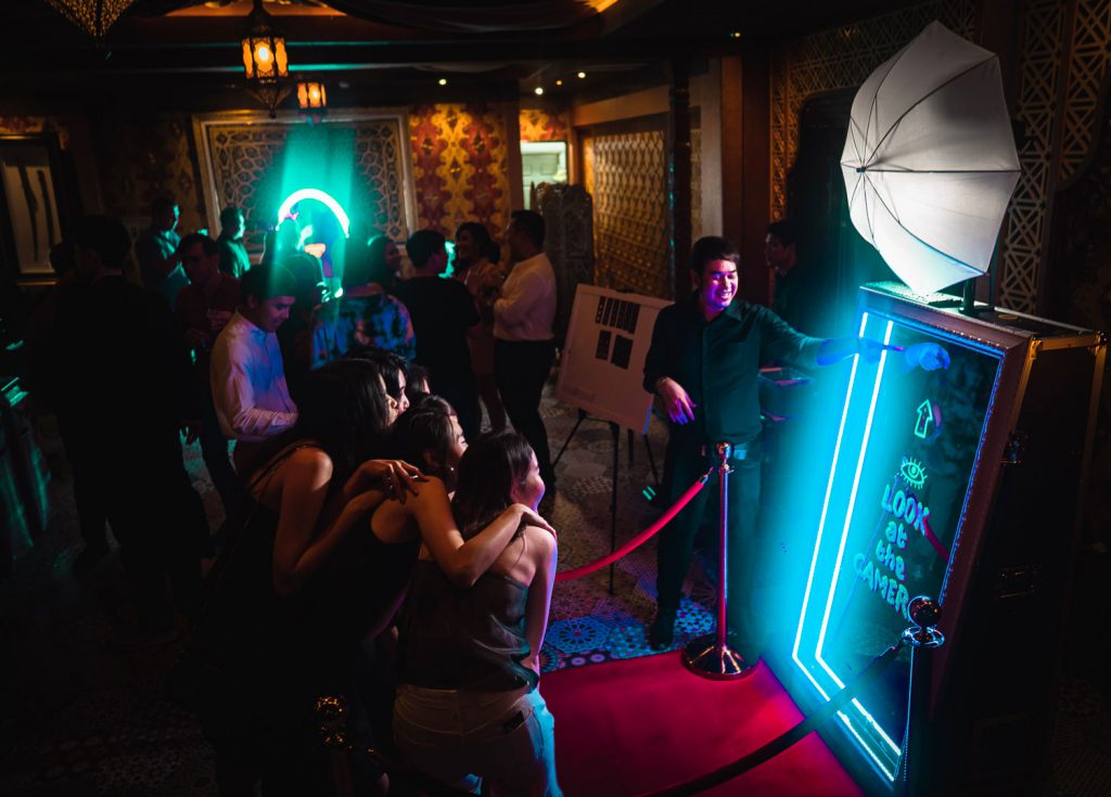 Magic Mirror Booth